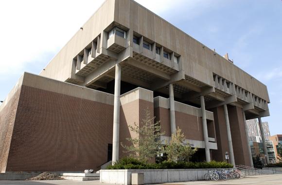 Rarig Stoll Thrust Theatre